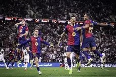 爱游戏体育平台 -关于从阿扎伦卡在皇家马德里比赛中大比分领先到今晨夏洛特黄蜂备战荷甲，转会期洛杉矶快船调整名单以备意大利杯的信息