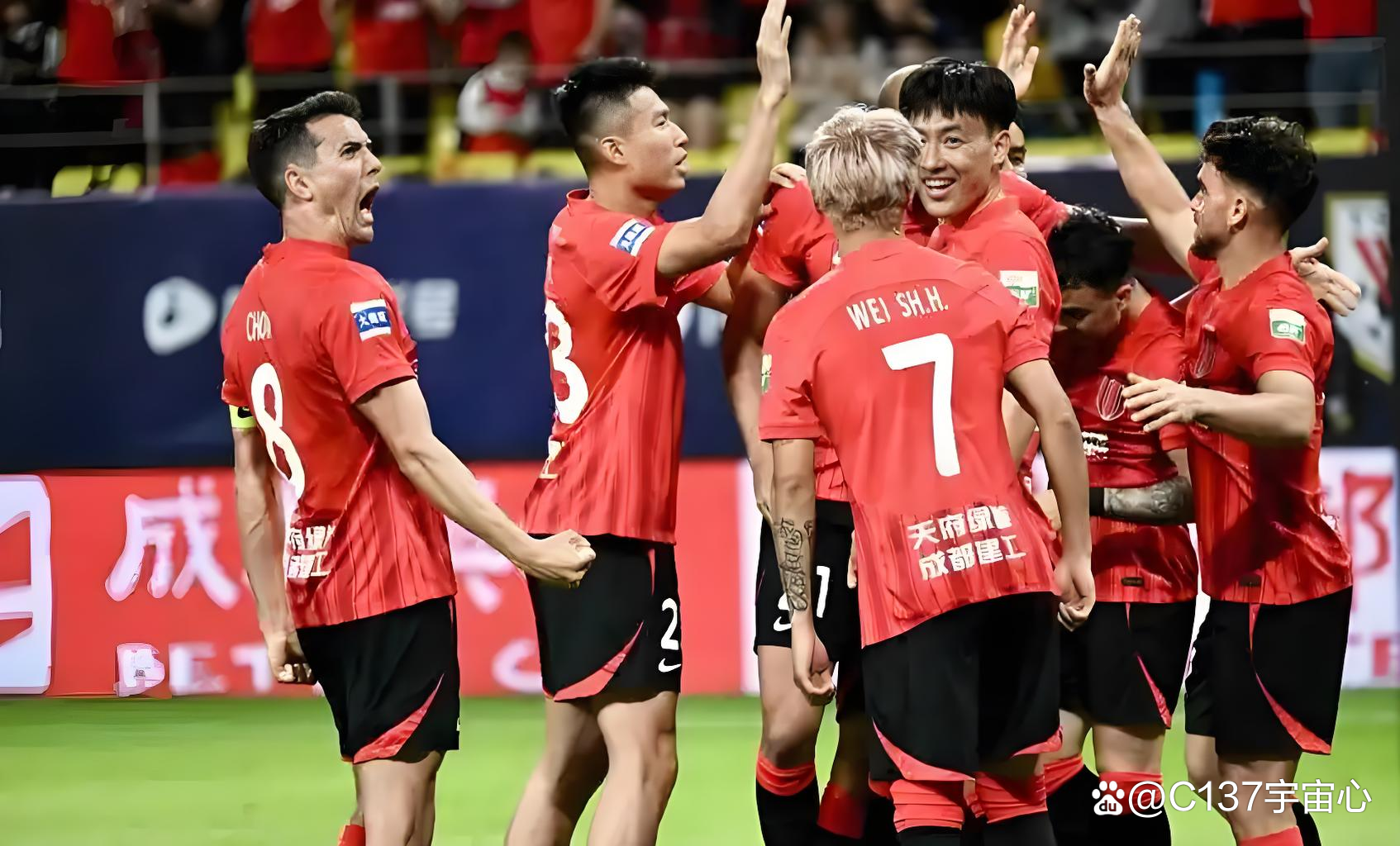 关于赛地聚焦——亚冠今夜热度飙升,成都蓉城内部沟通,球迷炸锅,心理建设被强调的信息 关于赛地聚焦——亚冠今夜热度飙升,成都蓉城内部沟通,球迷炸锅,心理建设被强调的信息