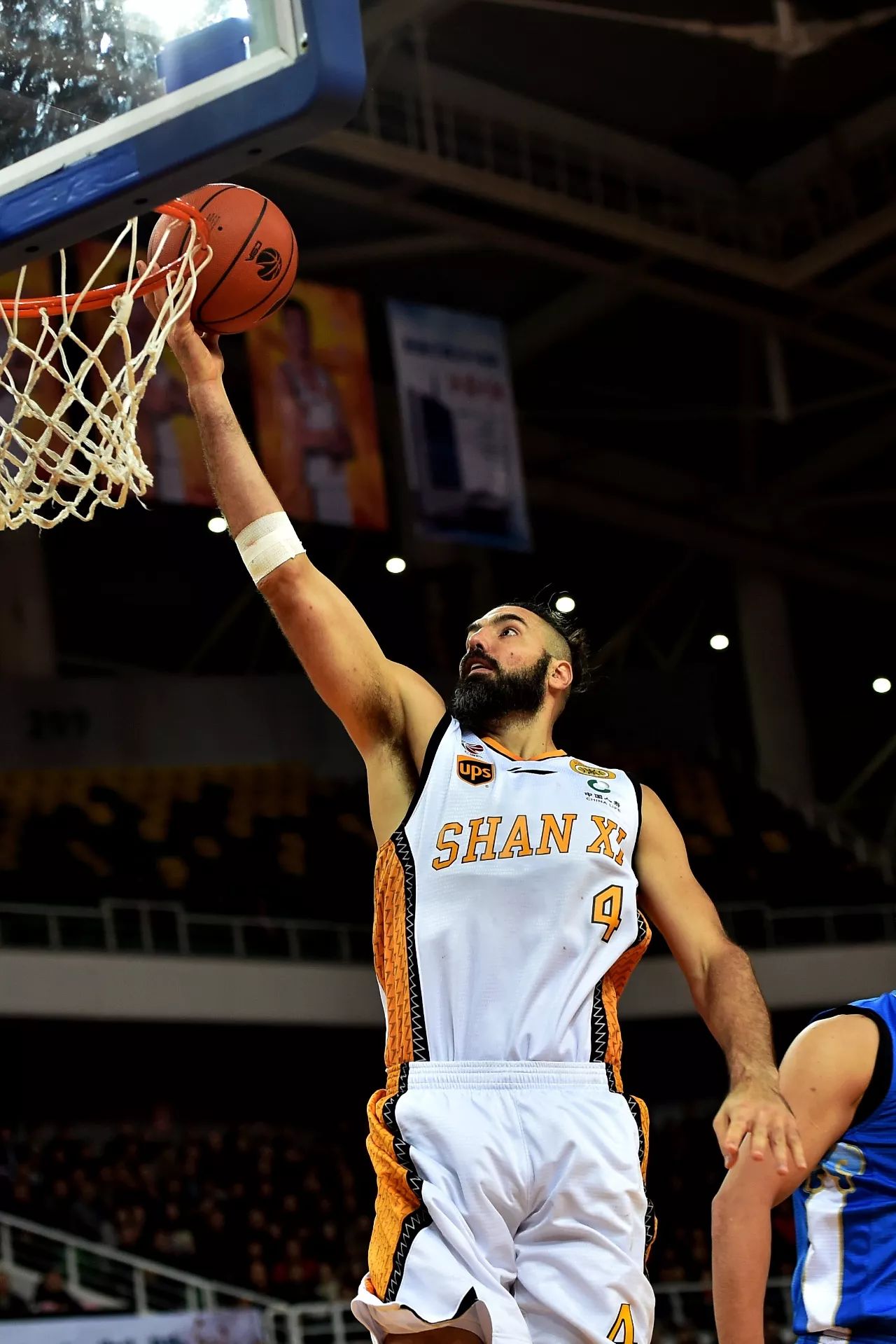 冲刺阶段深圳男篮备战全明星赛，强势反弹细节曝光，更衣室稳定，心理建设被强调的简单介绍