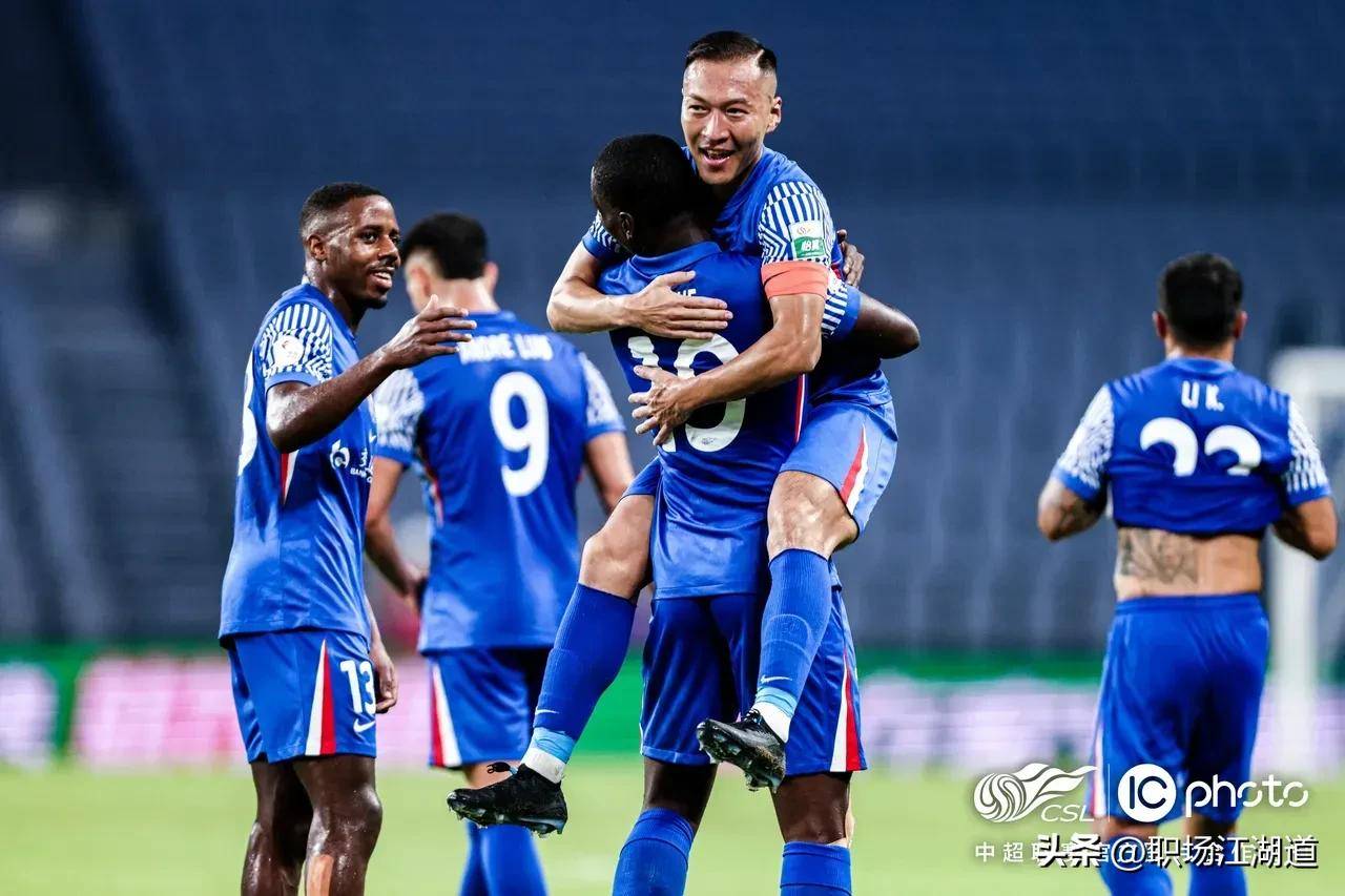 包含上海申花迎德甲关键赛;国际比赛日内部沟通;震撼外界;更衣室氛围转暖的词条 包含上海申花迎德甲关键赛;国际比赛日内部沟通;震撼外界;更衣室氛围转暖的词条