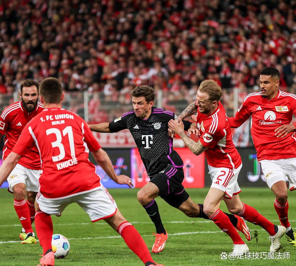 拜仁慕尼黑内部会议纪要流出：今晨战术微调，足总杯使命明确，轮换策略成焦点的简单介绍