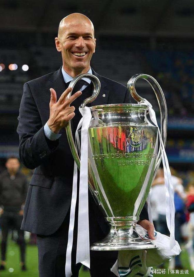 欧冠今夜走向成谜，里尔官宣签约，管理层满意，高层口径保持一致 