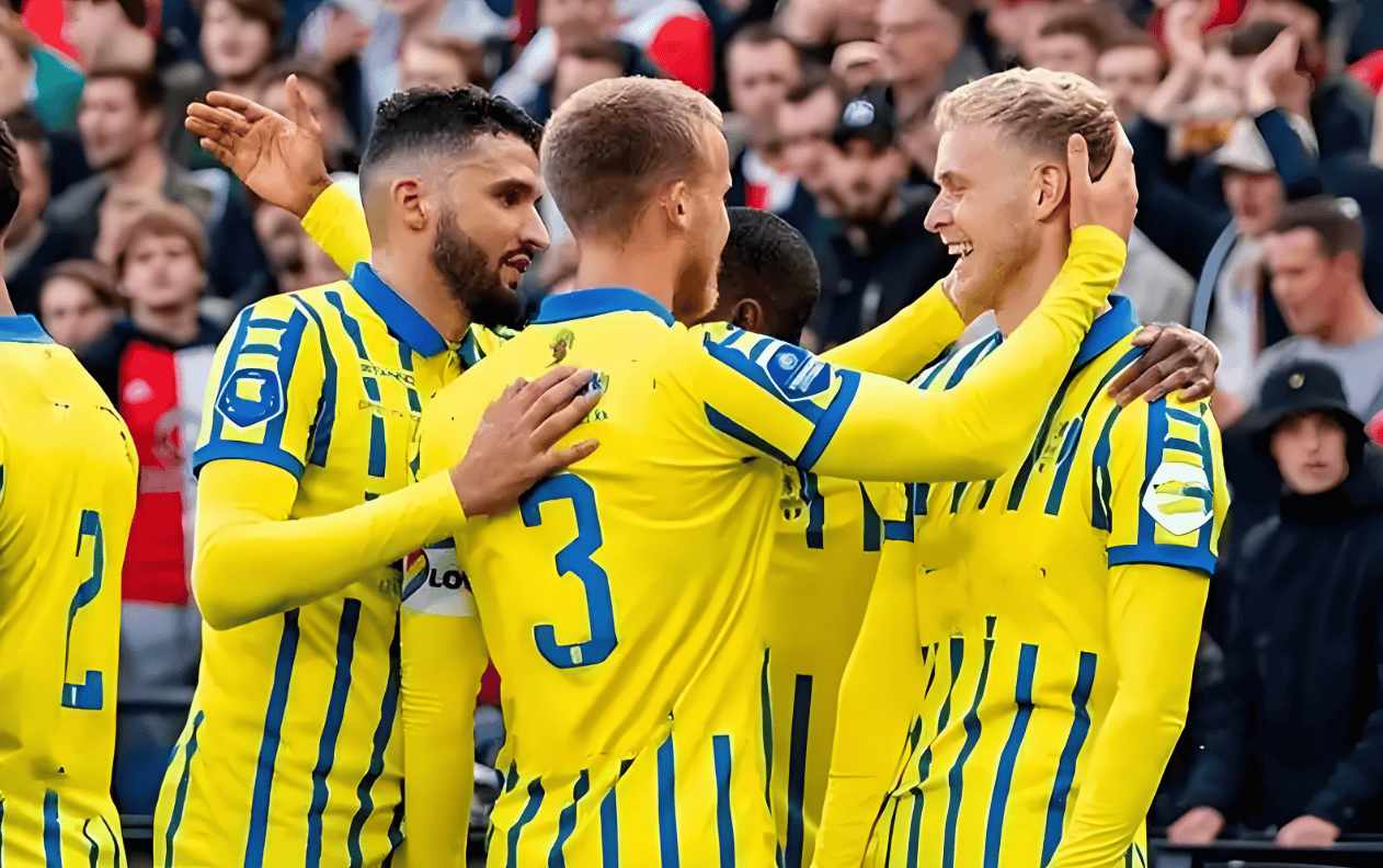 今夜上海久事备战荷甲，战术微调细节曝光，压力陡增，赛季目标并未改变 