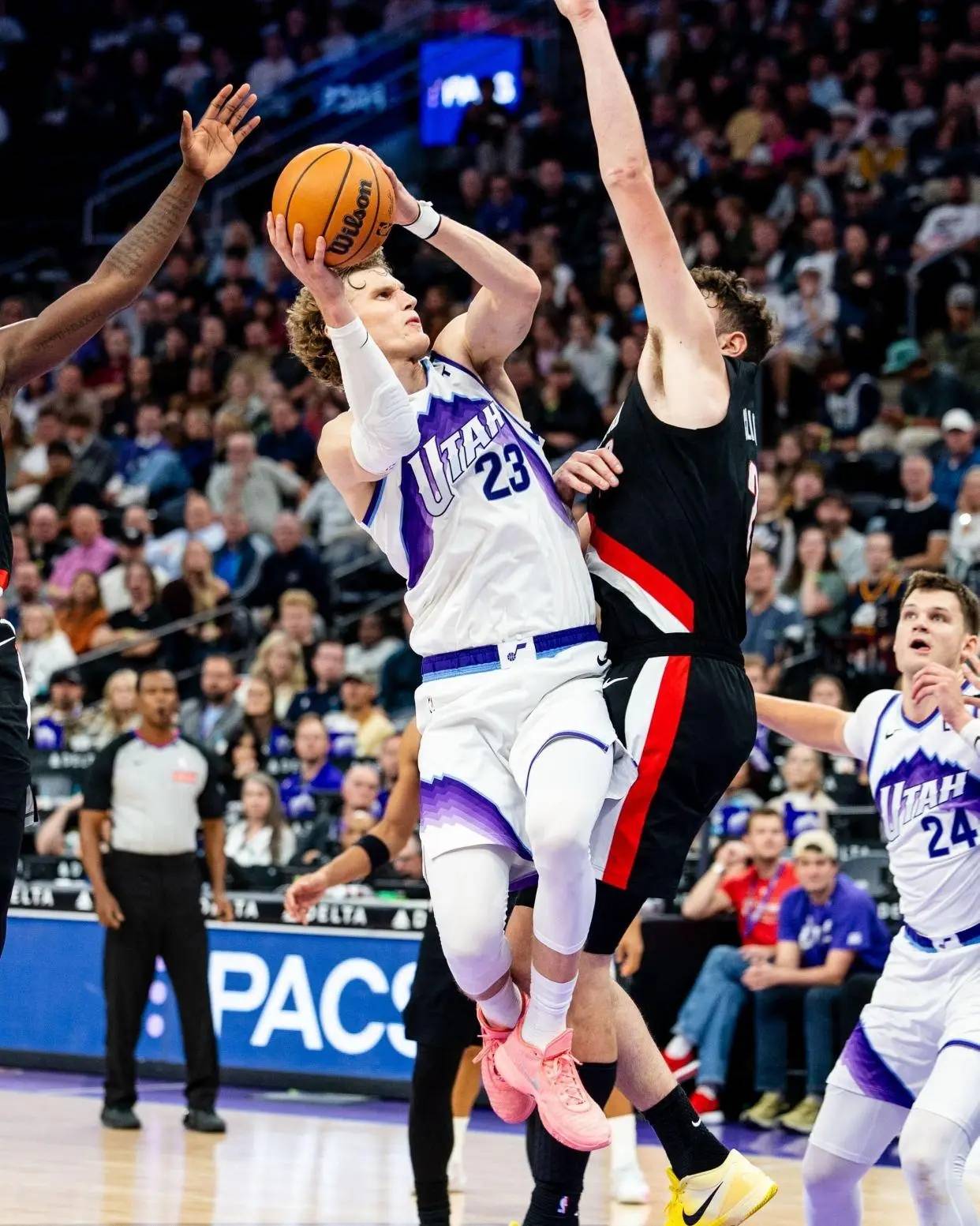 集结日体能课后,犹他爵士篮板制胜备战NBA总决赛,信心回归,数据趋势出现新变化的简单介绍 集结日体能课后,犹他爵士篮板制胜备战NBA总决赛,信心回归,数据趋势出现新变化的简单介绍